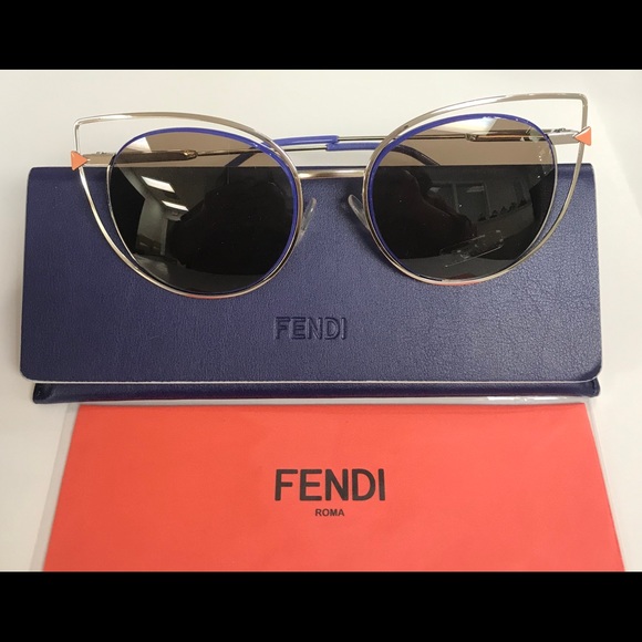 Sunglasses Fendi main image 4